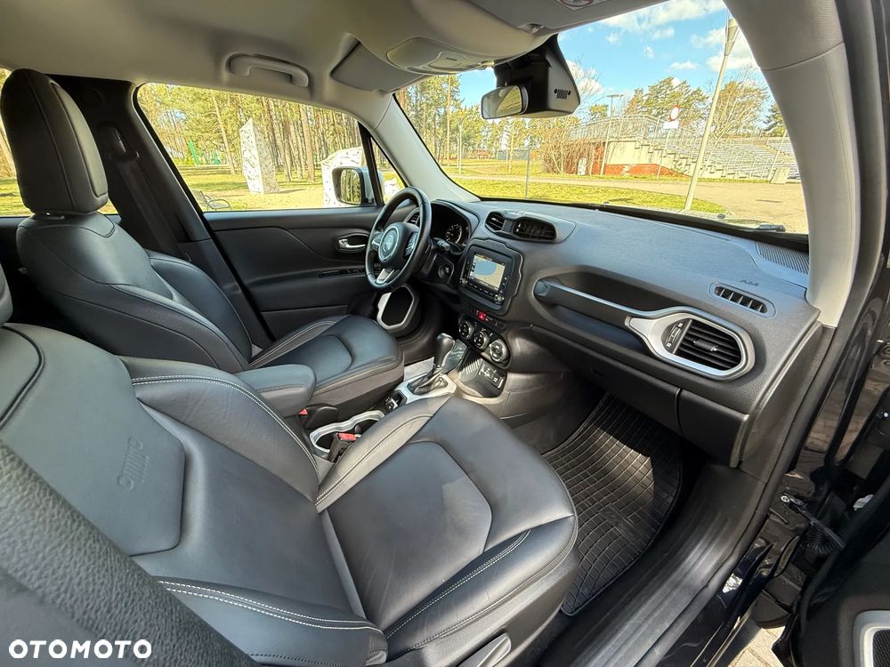 Jeep Renegade - 23