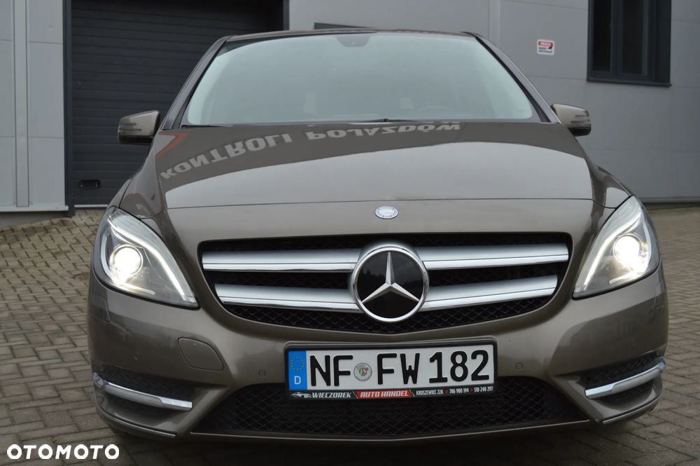 Mercedes-Benz Klasa B 180 CDI (BlueEFFICIENCY) - 14