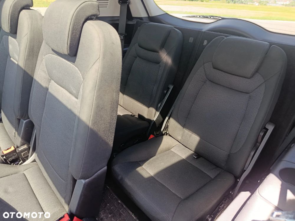 Ford S-Max 2.5 Trend - 11