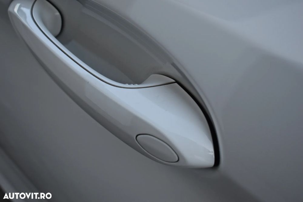 BMW Seria 5 520d xDrive Aut. M Sport Edition - 28