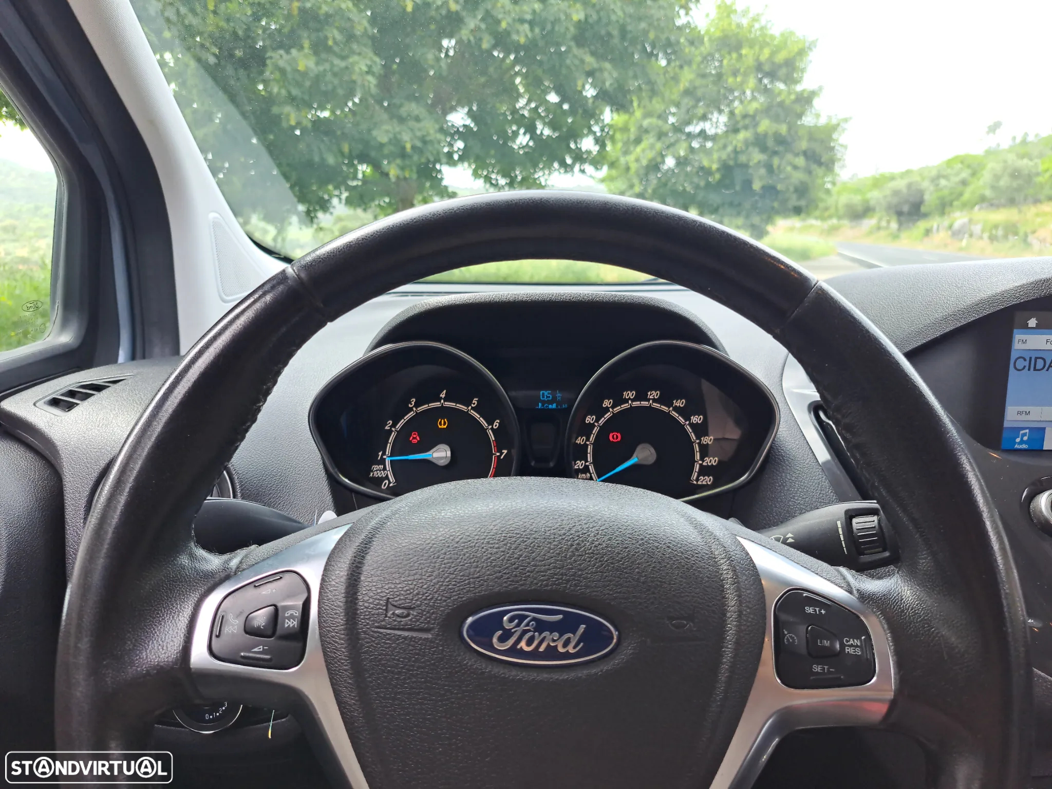 Ford Tourneo Courier 1.0 EcoBoost Titanium - 15