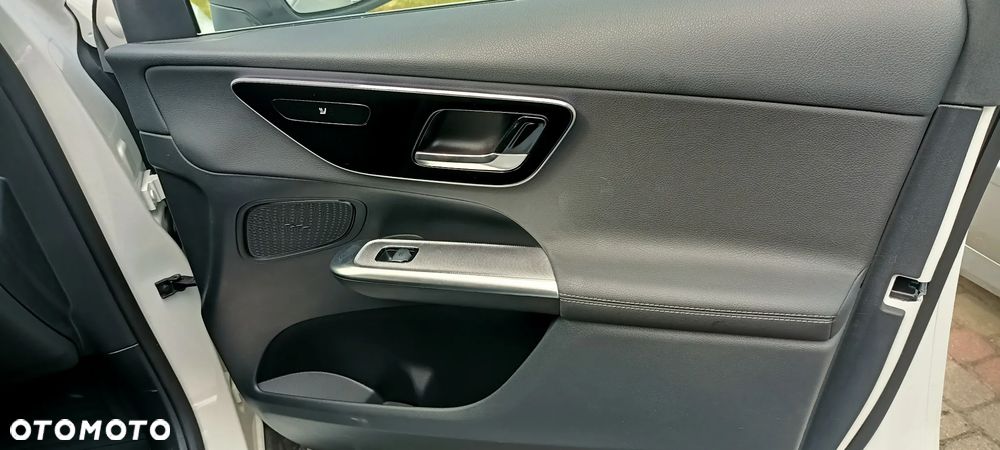 Mercedes-Benz GLC 220 d mHEV 4-Matic Avantgarde - 39