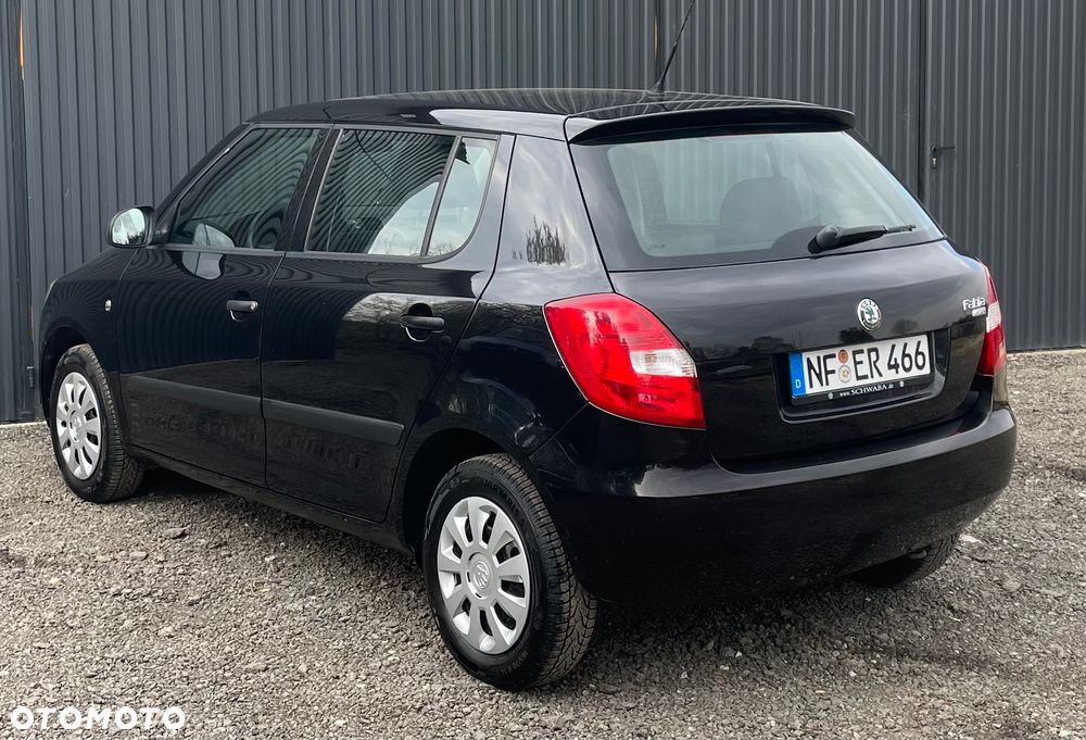 Skoda Fabia 1.2 HTP COOL EDITION - 8
