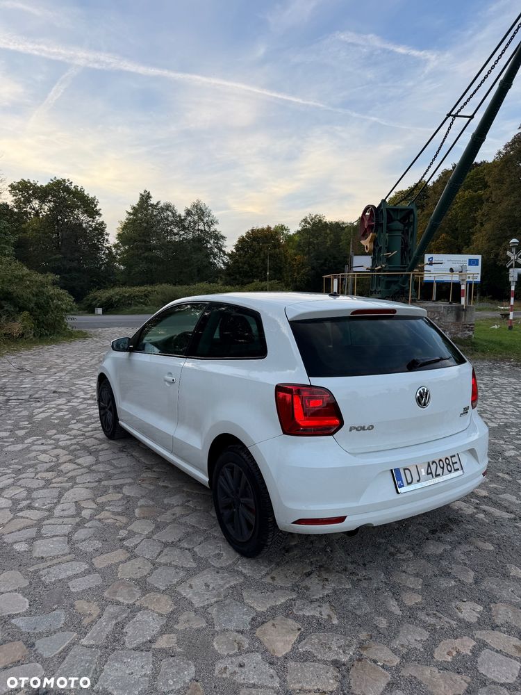 Volkswagen Polo - 5