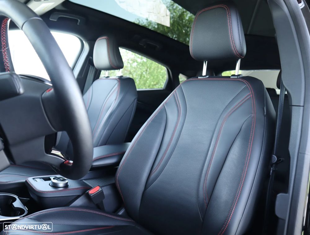 Ford Mustang Mach-E AWD PREMIUM - 30