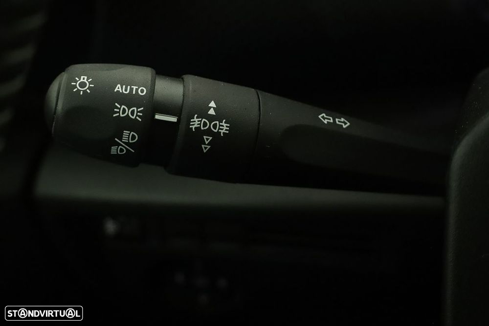 Citroën C4 1.2 PureTech Max - 19