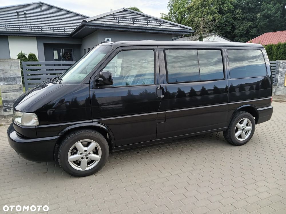 Volkswagen Multivan - 18