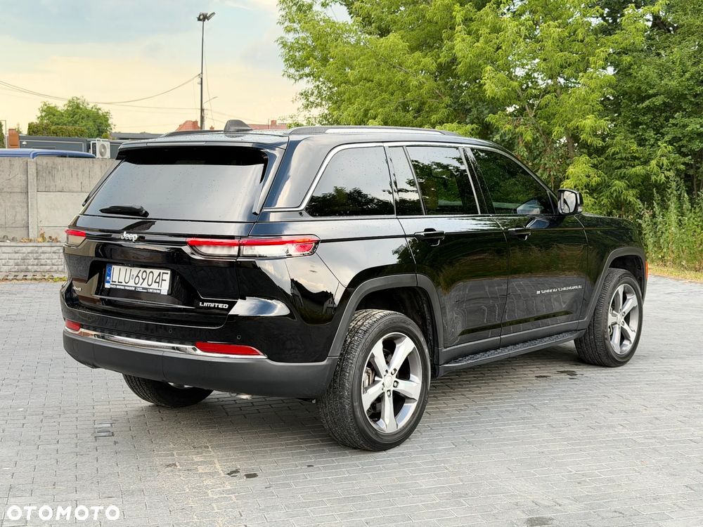 Jeep Grand Cherokee - 8