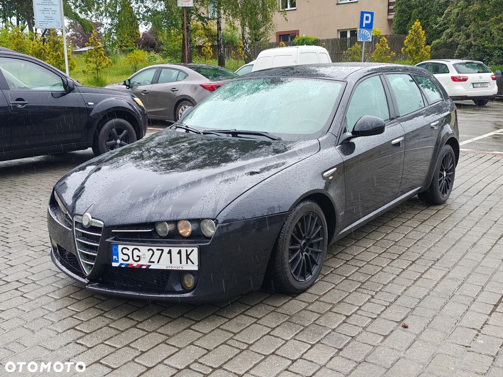 Alfa Romeo 159 1.9 JTDM 8V DPF Distinctive - 16