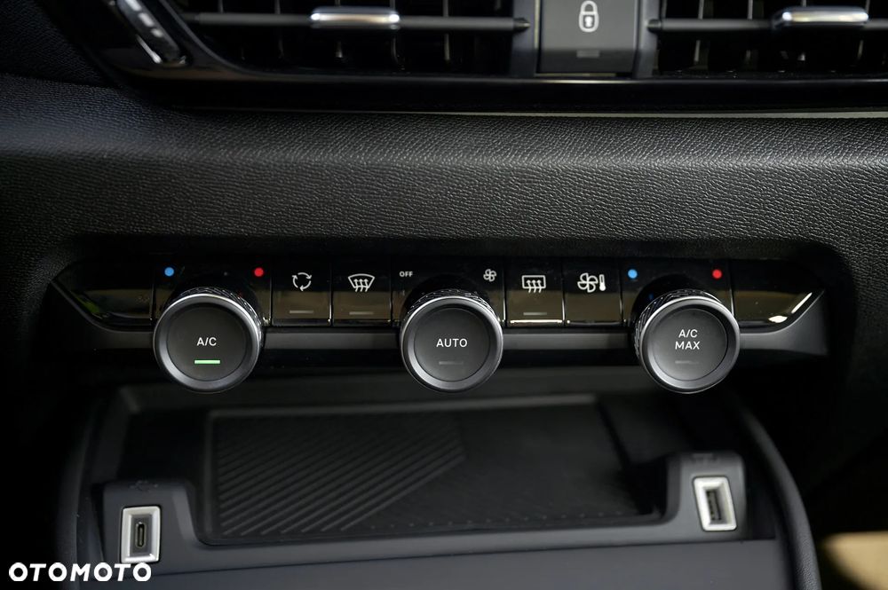 Citroën C4 1.2 PureTech Shine S&S - 37