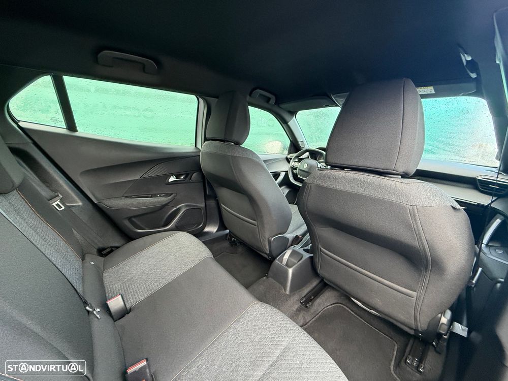 Peugeot 2008 1.2 PureTech Style - 7