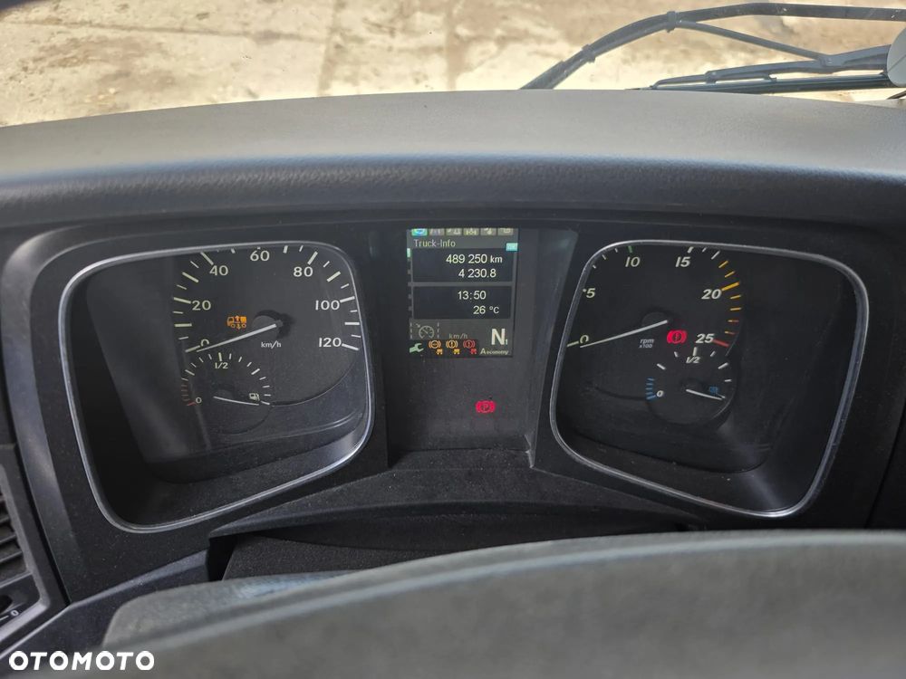 Mercedes-Benz Actros 1851 lowdeck mega - 3