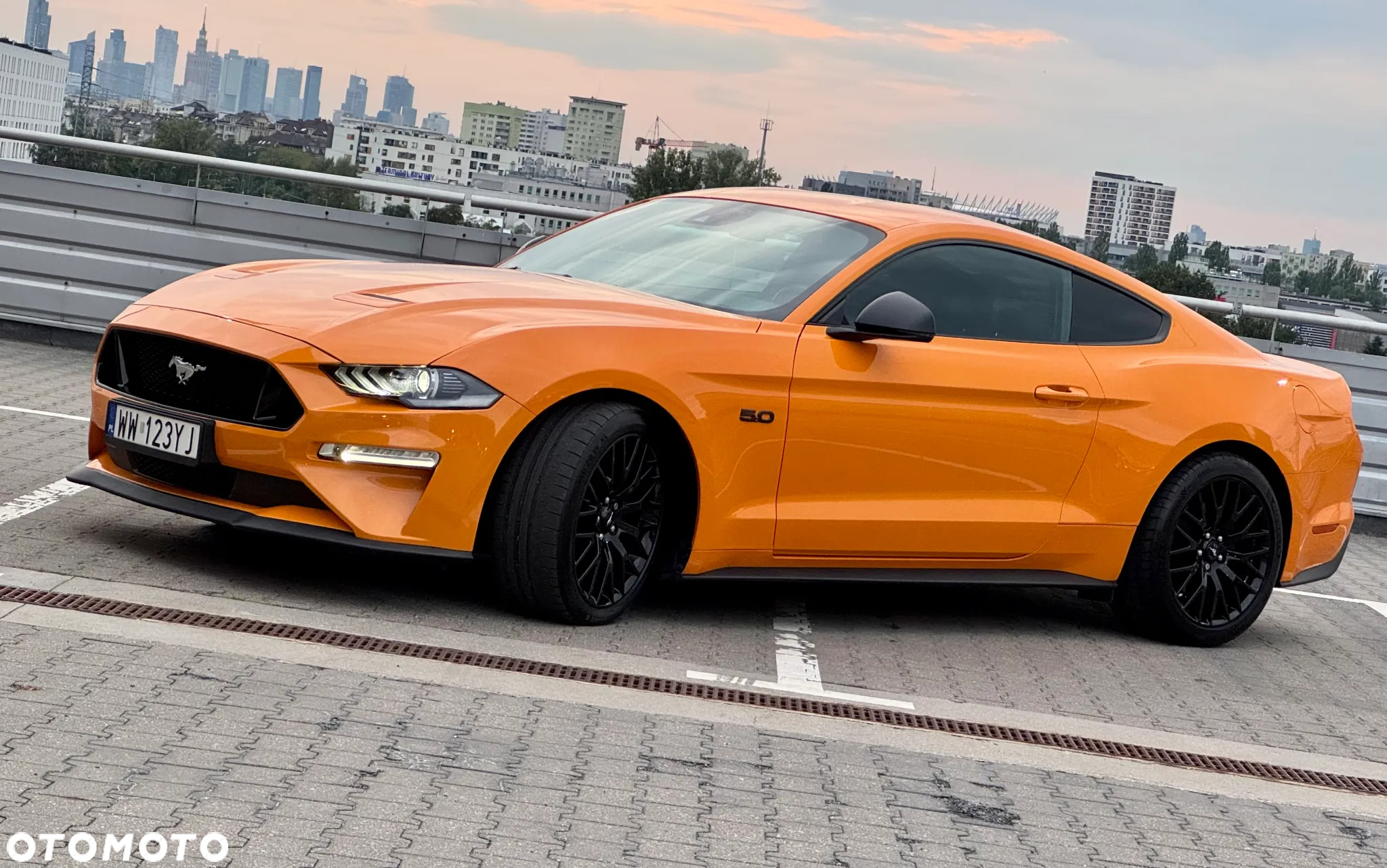 Ford Mustang 5.0 V8 GT - 4
