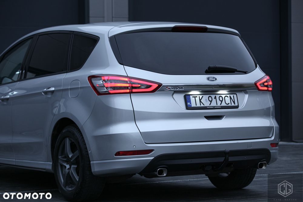 Ford S-Max - 15