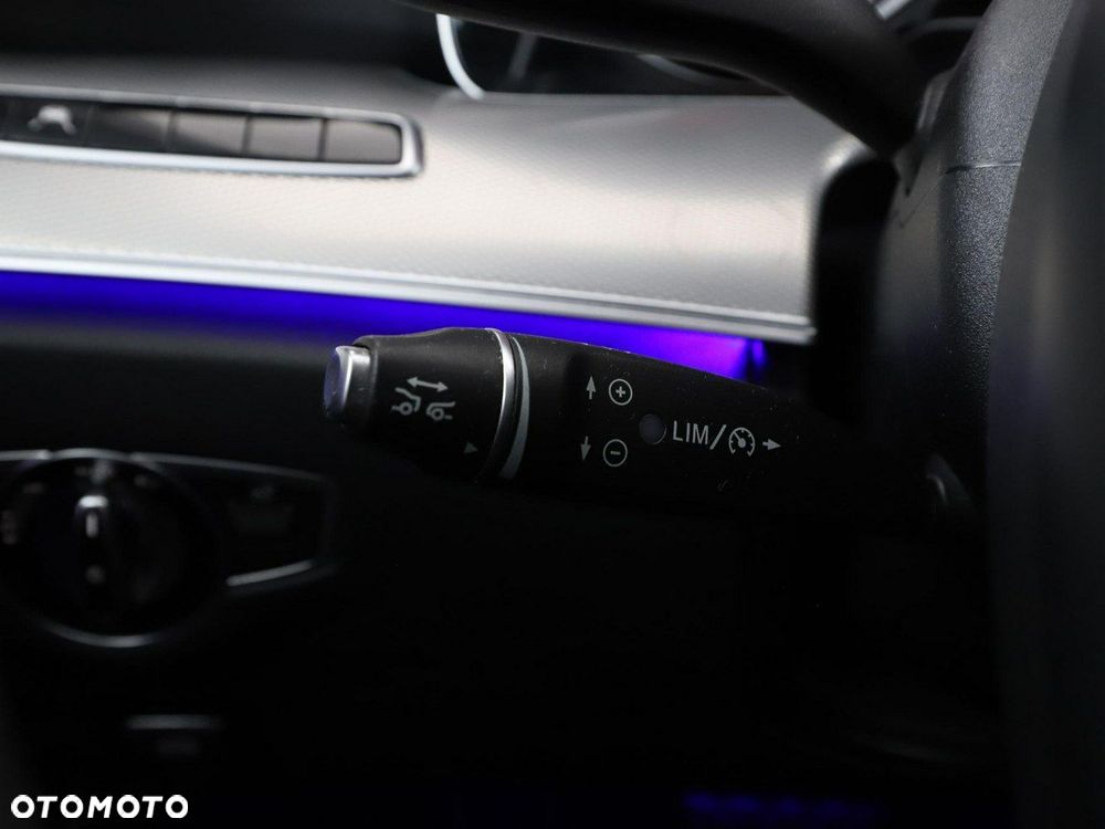 Mercedes-Benz Klasa E 220 d Avantgarde - 36