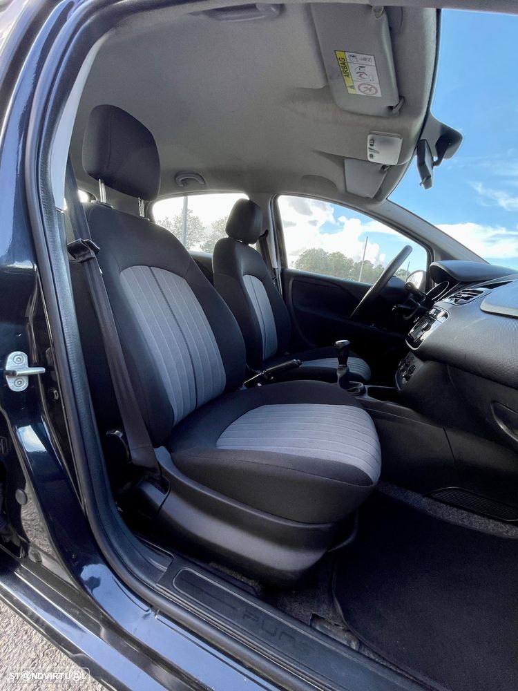 Fiat Punto 1.3 M-Jet Lounge S&S - 12