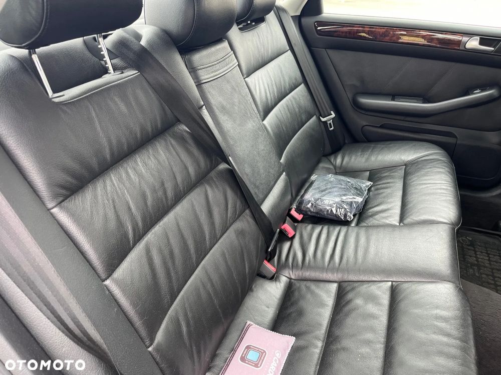 Audi A6 Limousine 2.5 TDI - 31