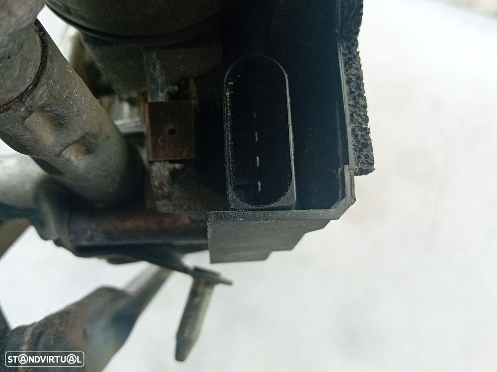 Motor limpa vidros frente VOLVO V40 Hatchback - 3