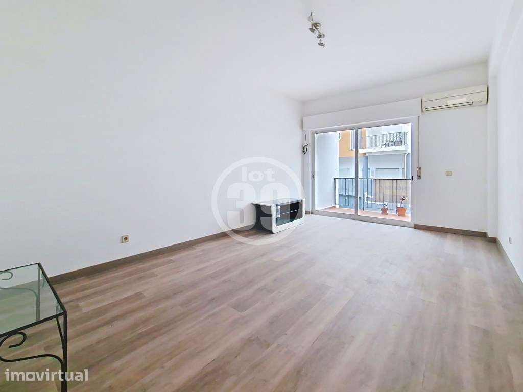 Apartamento T2 a 400 m da Praia dos Pescadores | Albufeira - Grande imagem: 3/20
