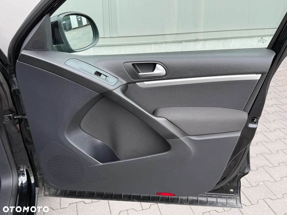 Volkswagen Tiguan - 34