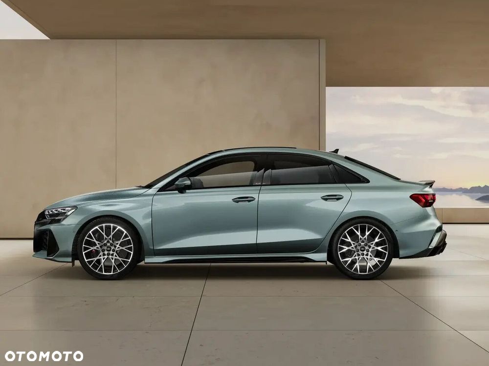 Audi RS3 Limousine TFSI Quattro S tronic - 4