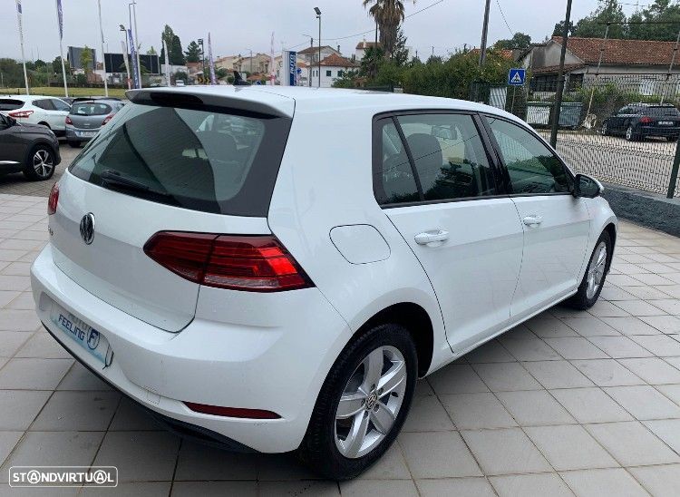 VW Golf - 4