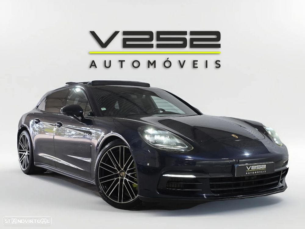 Porsche Panamera Sport Turismo - 2