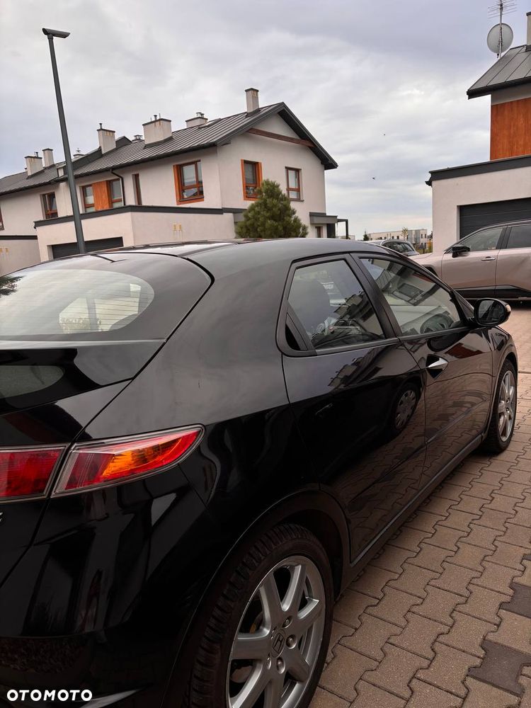 Honda Civic 1.8 Executive - 13
