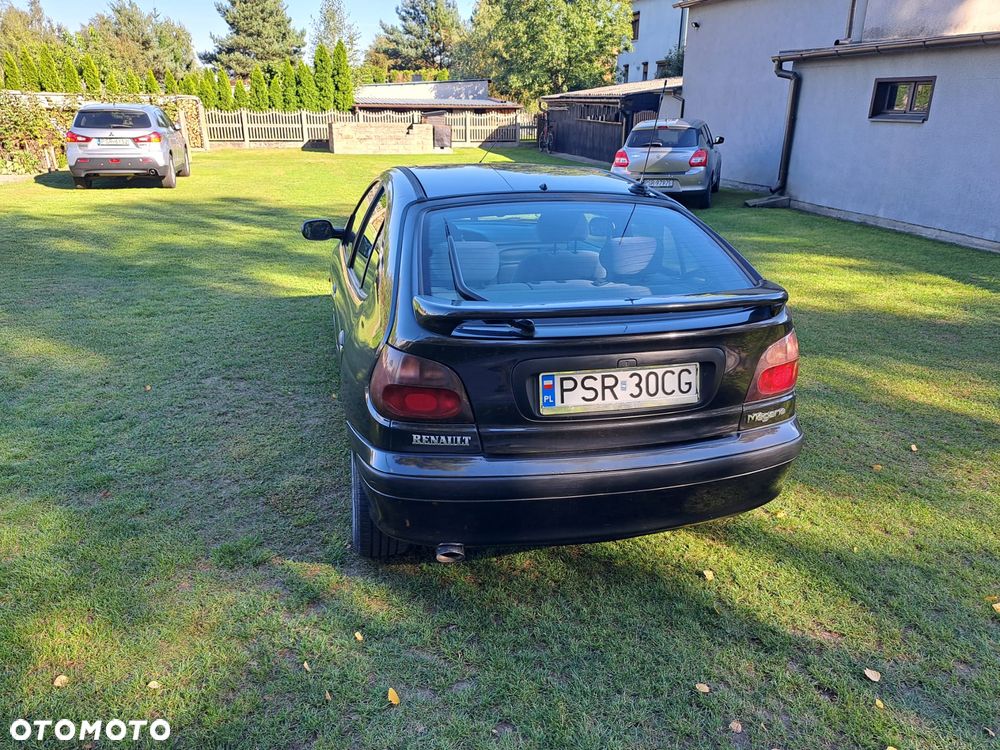 Renault Megane - 6