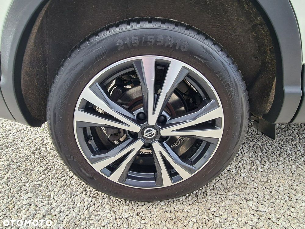 Nissan Qashqai 1.3 DIG-T Tekna - 32