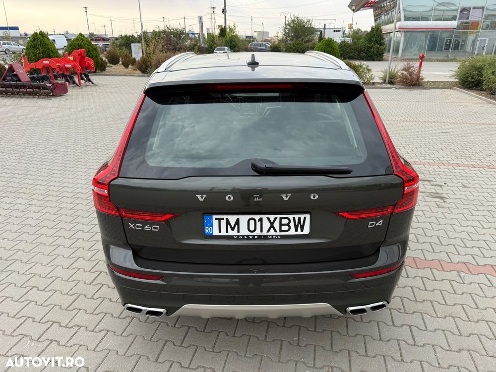 Volvo XC 60 D4 Geartronic Momentum Pro - 27