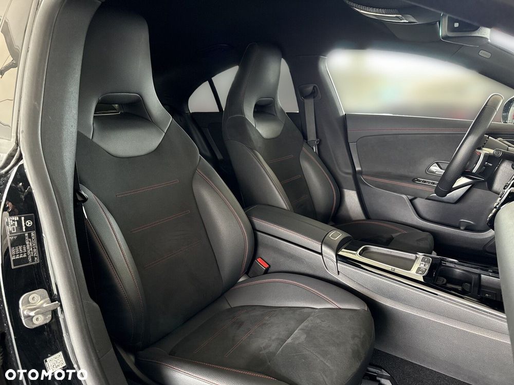 Mercedes-Benz CLA - 19