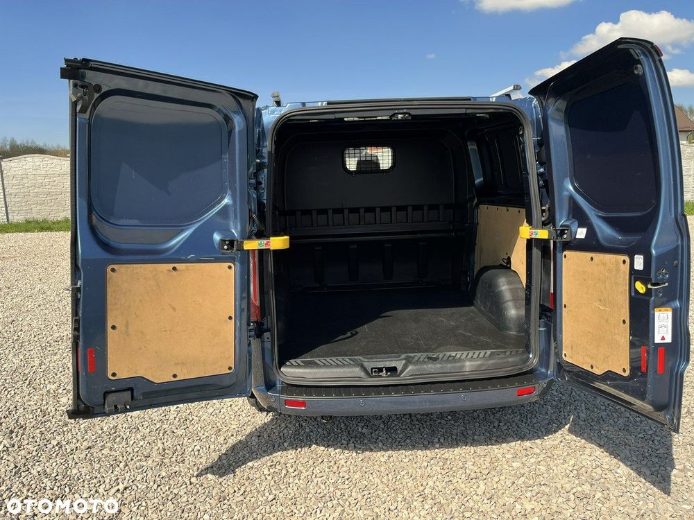 Ford Transit Custom - 22