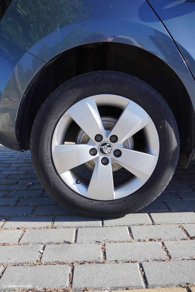 Skoda Fabia 1.0 Ambition - 12