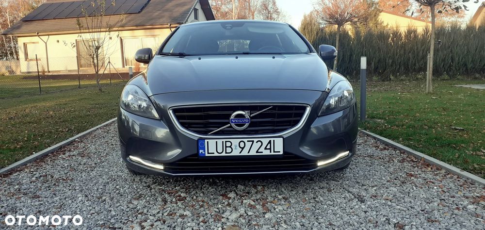 Volvo V40 D2 Momentum - 11
