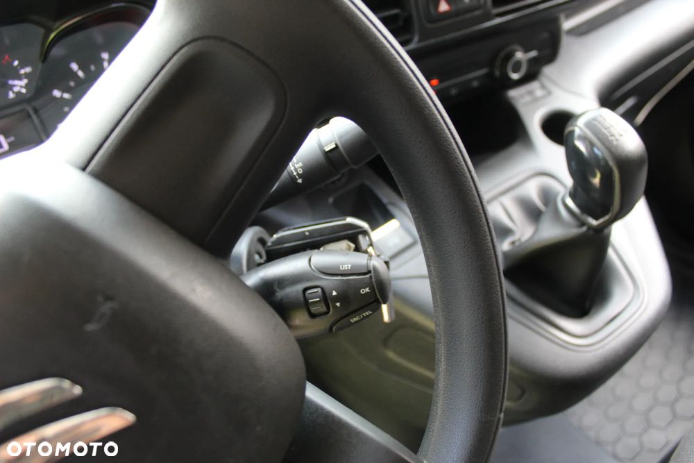Citroën BERLINGO 1.6 HDI 3-OSOBOWY - 18