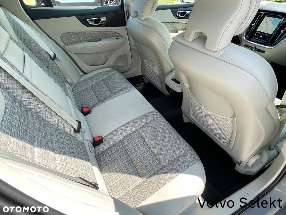 Volvo V60 B4 B Core - 22