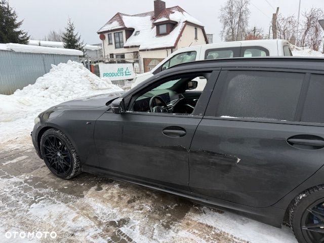 BMW Seria 3 330d xDrive - 7