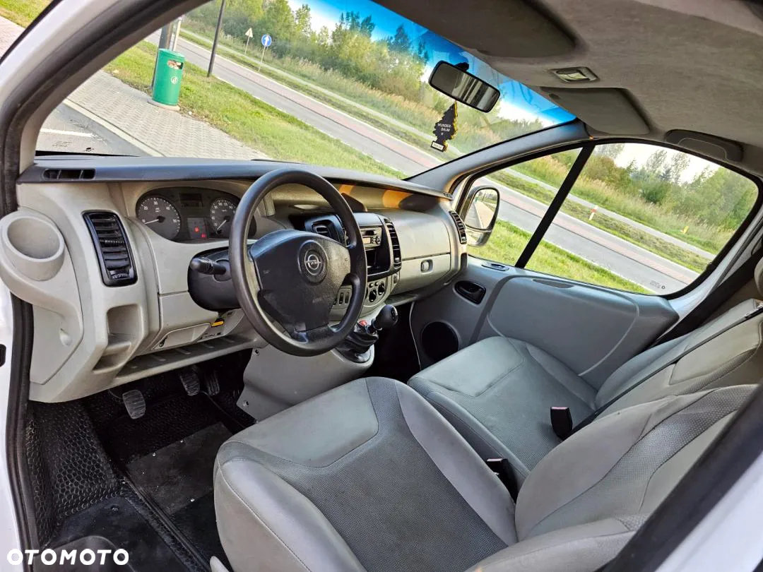 Opel Vivaro 2.5 CDTI L1H1 Tour - 14