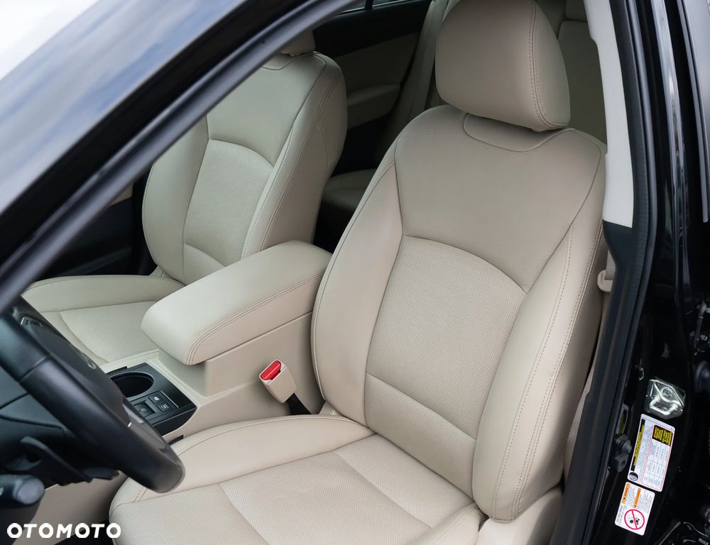 Subaru Outback 2.5i Exclusive (EyeSight) Lineartronic - 17