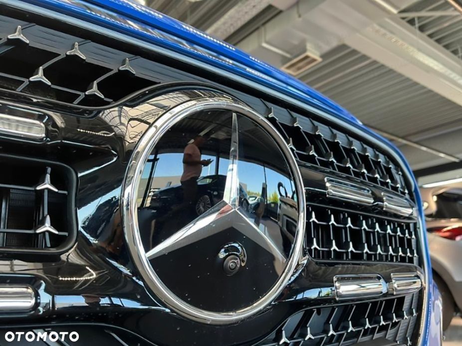 Mercedes-Benz GLB 200 mHEV 8G-eDCT - 6