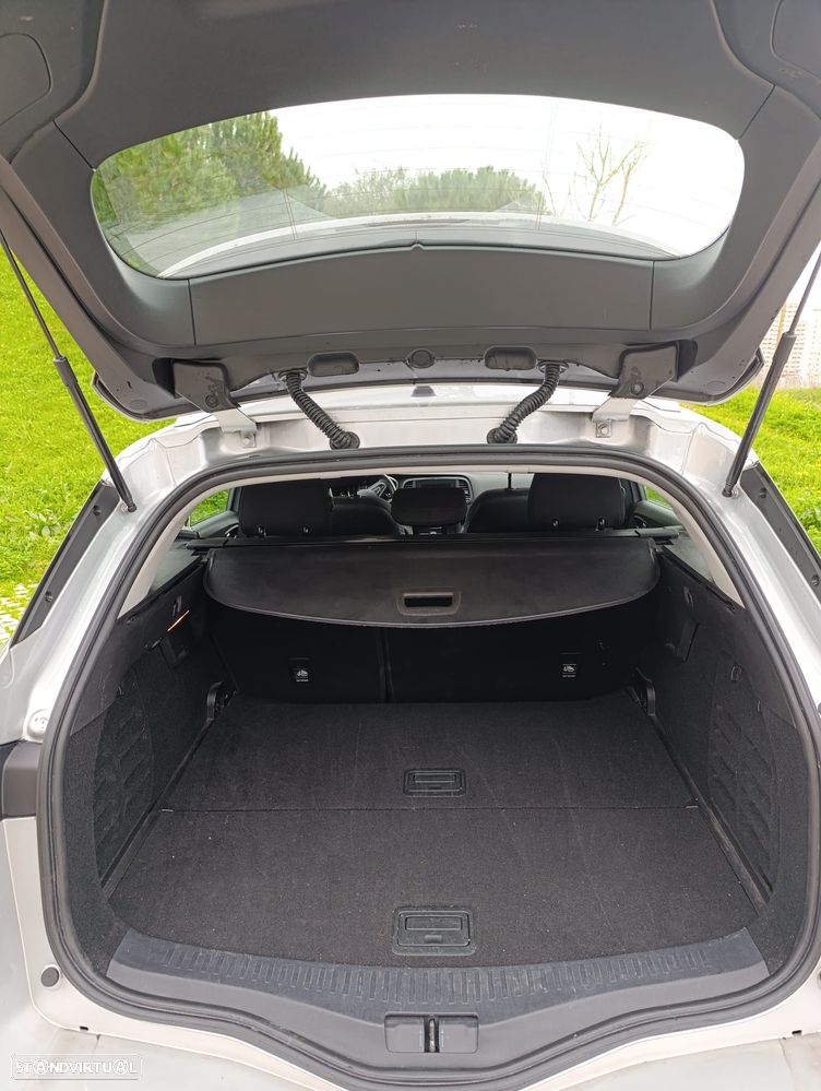 Renault Mégane Sport Tourer BLUE dCi 115 LIMITED - 8