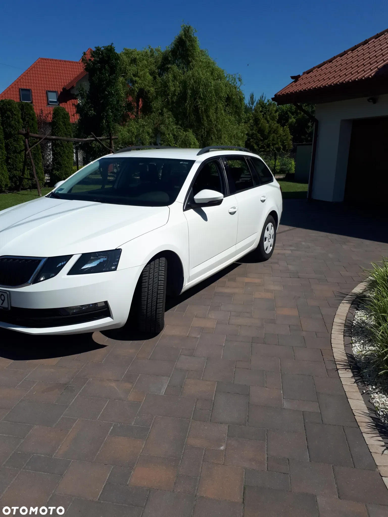 Skoda Octavia 1.6 TDI SCR Active - 10