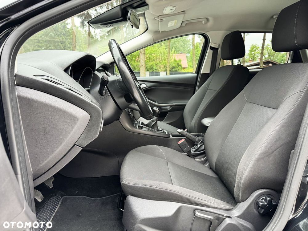 Ford Focus - 18