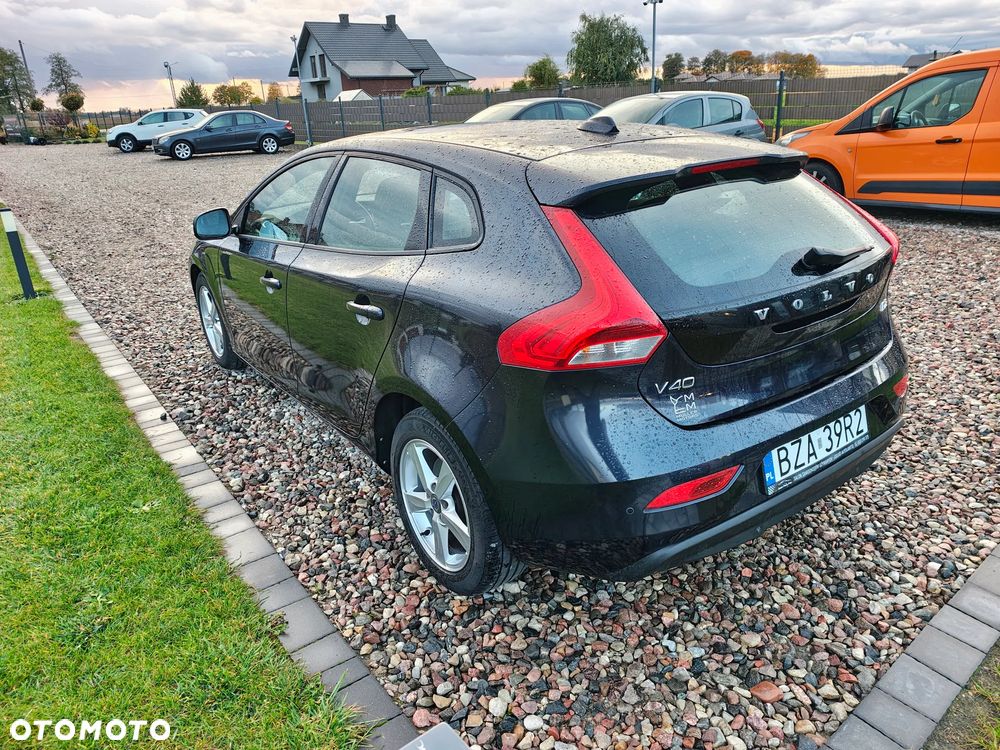 Volvo V40 D2 - 7