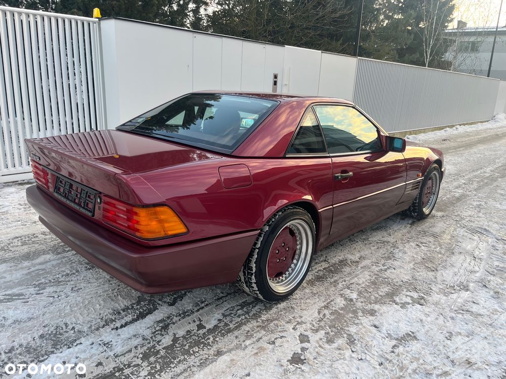 Mercedes-Benz SL - 22