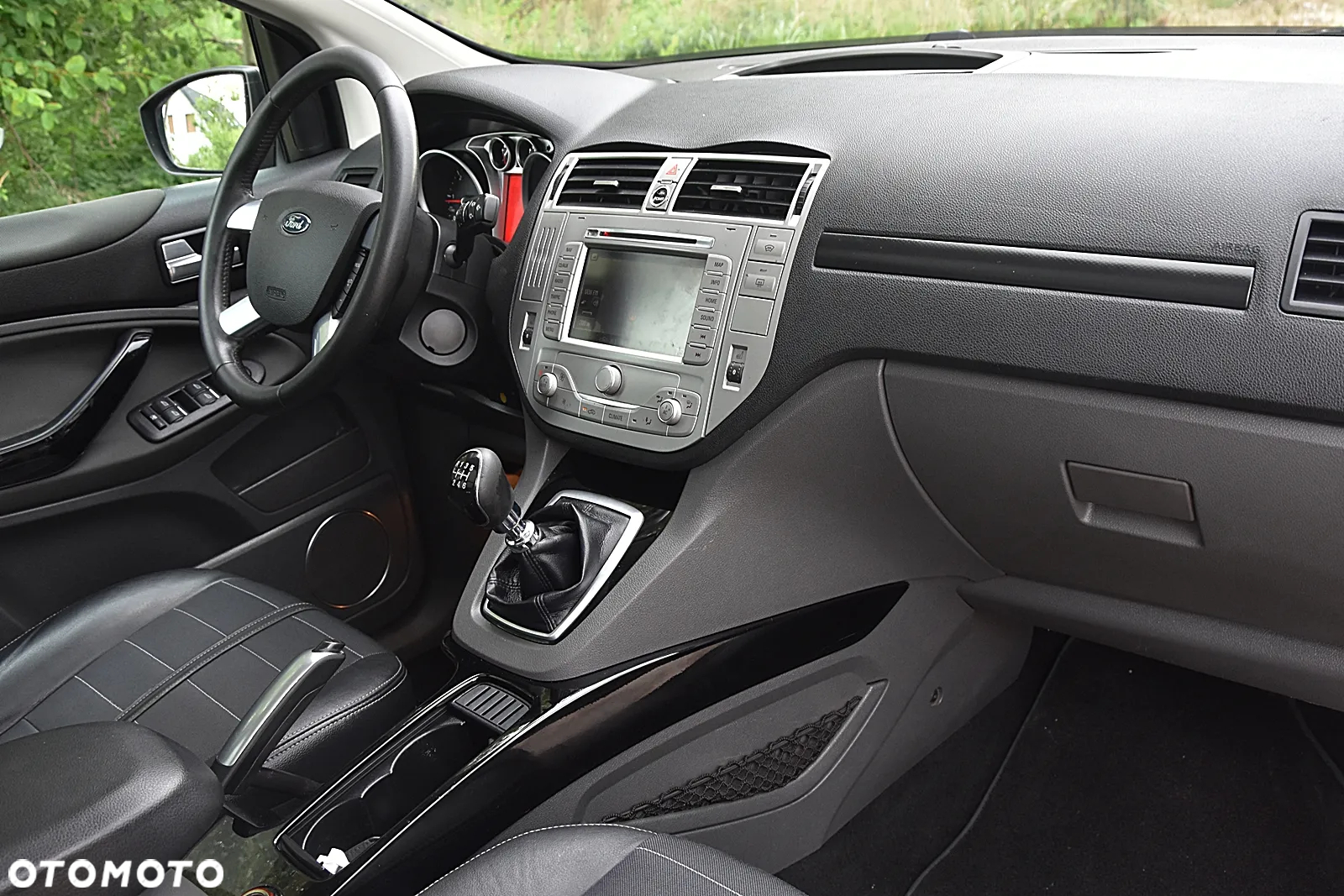 Ford Kuga 2.0 TDCi Titanium - 24