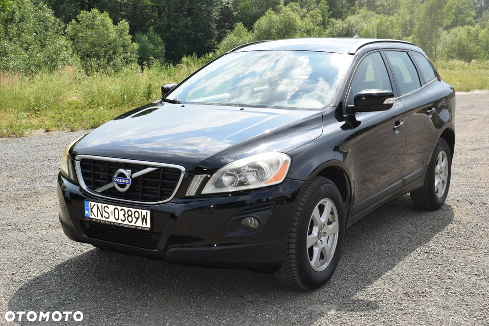 Volvo XC 60 2.4D Momentum - 1