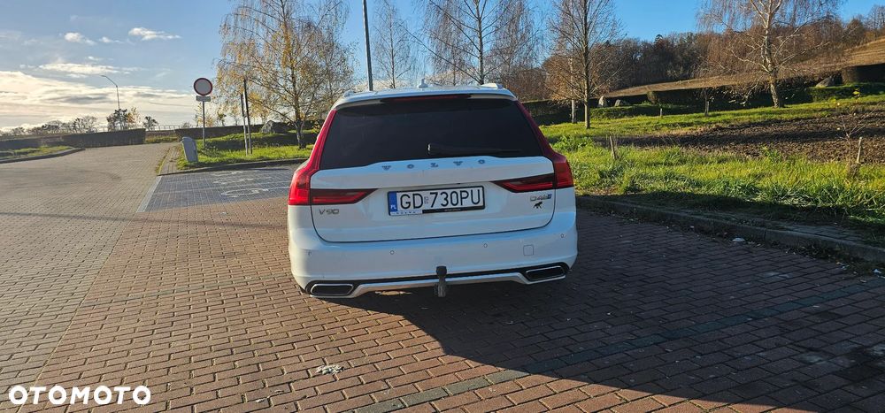 Volvo V90 D4 R-Design - 12