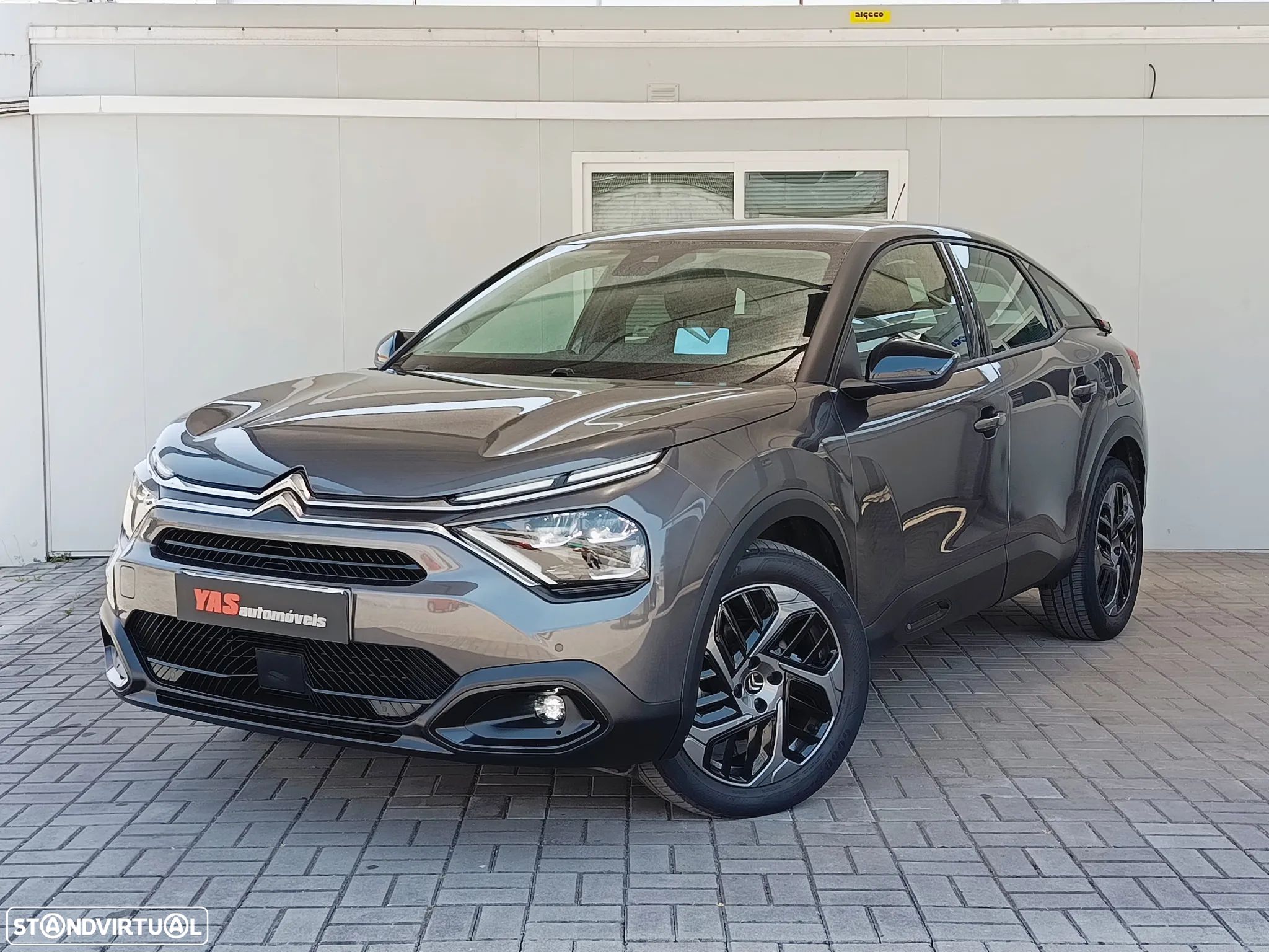 Citroën C4 1.2 PureTech Feel Pack EAT8 - 1